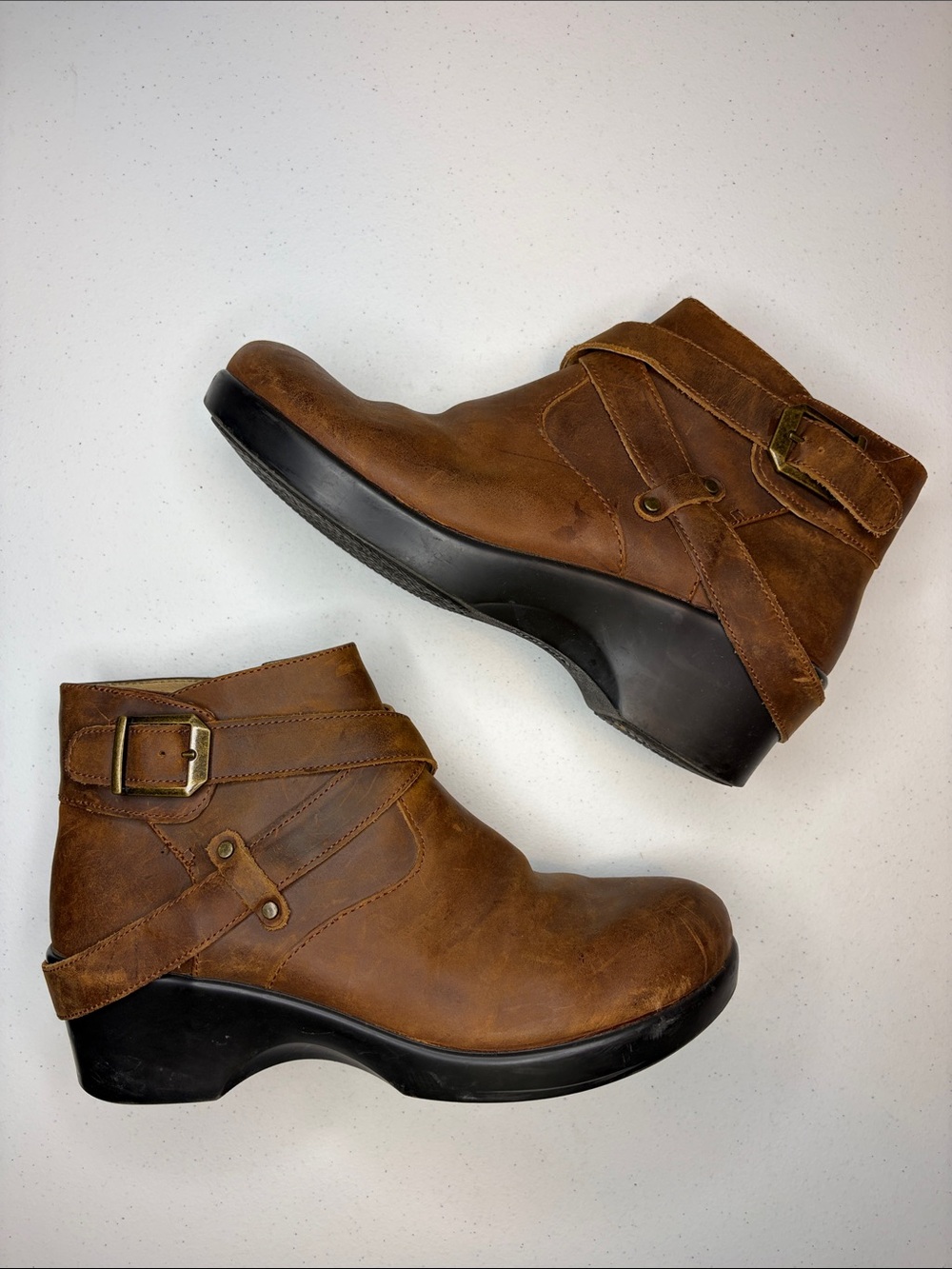 Alegria Eva Distressed Brown Leather Ankle Boots Wedge Clogs EU 40 US 9.5 10